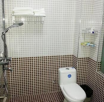 Kunlunhai Villa Hotel Бэйхай Экстерьер фото